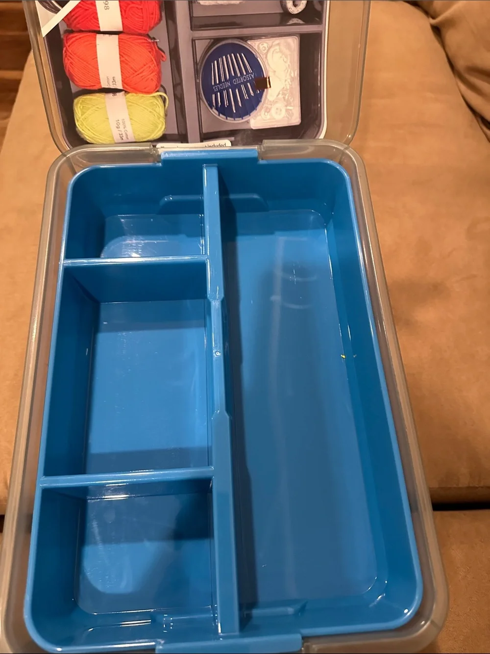 Easy Home Smoky Craft Storage Container w/Blue Insert Tray & 6 Lg Cups, Latch